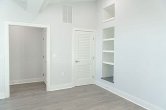 Interior Photo - SoHo at Fanwood Station