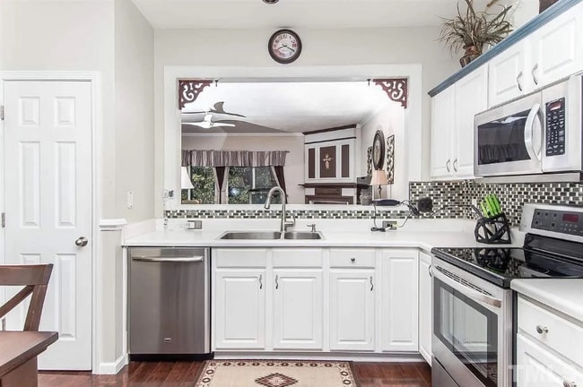 Building Photo - 608 Sutter Gate Ln