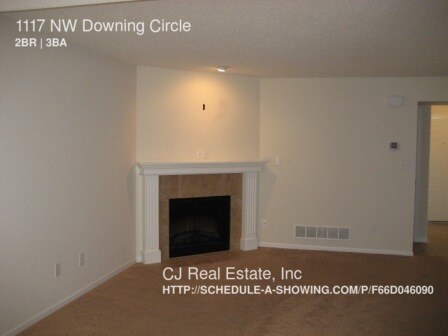 Foto del edificio - 1117 NW Downing Cir
