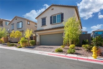 Building Photo - 10618 Sariah Skye Ave