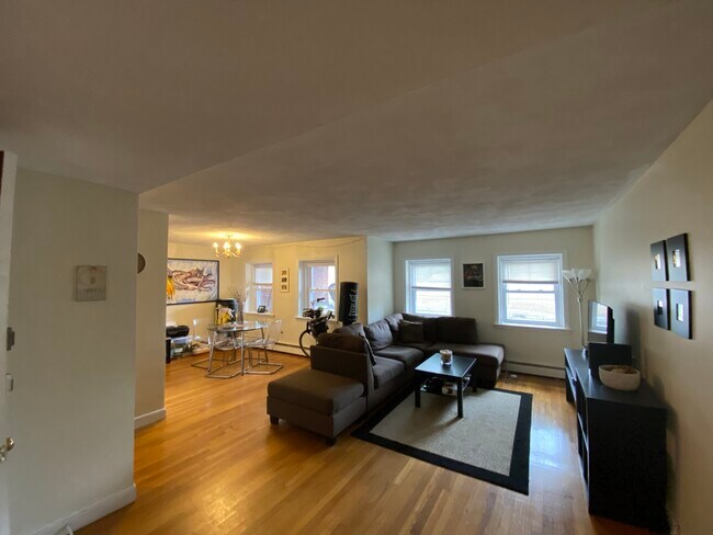 Foto del edificio - 311 Tappan St