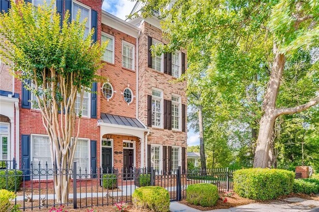 Foto del edificio - 2585 Brookhaven Chase Ln NE