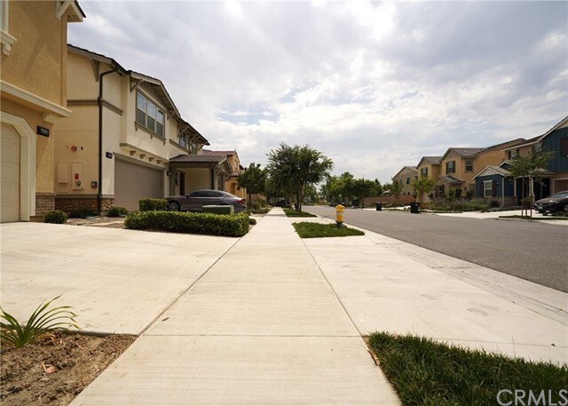 Building Photo - 3211 E Artessa Way