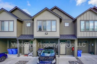Building Photo - 5809 NE 71st Ave