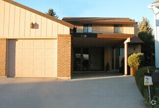 Building Photo - 3821 Apache Ct