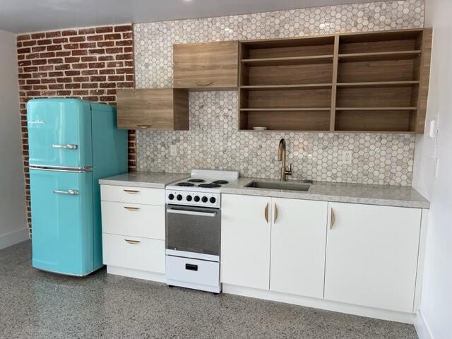Foto principal - 613-615 5th Ave N