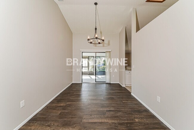 Building Photo - 5437 80th Ave Cir E