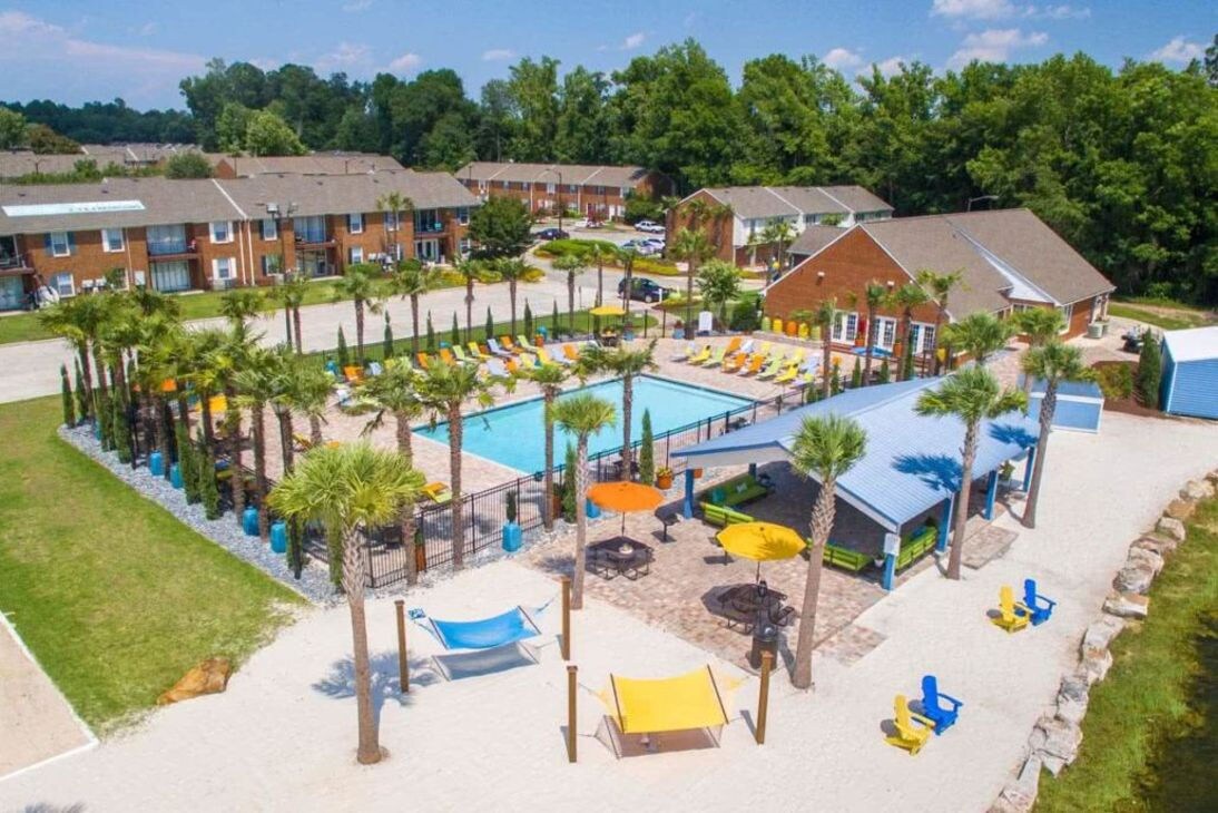 Southern Downs Apartments in Statesboro, GA