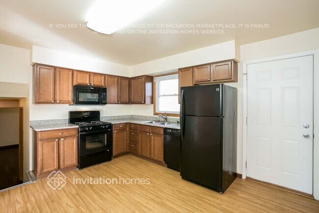 Foto del edificio - 1035 Iowa St