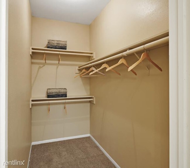 Foto del edificio - 9807 Valley Ranch Pkwy W
