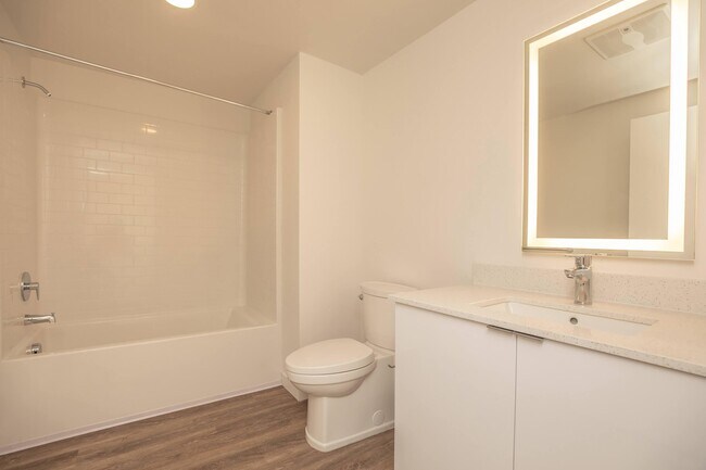 3x2 Master Bathroom - Mossdale Landing
