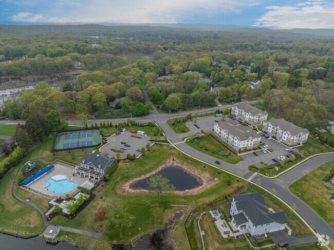 Aerial Photo - The Reserve at Franklin Lakes-Mews Collection