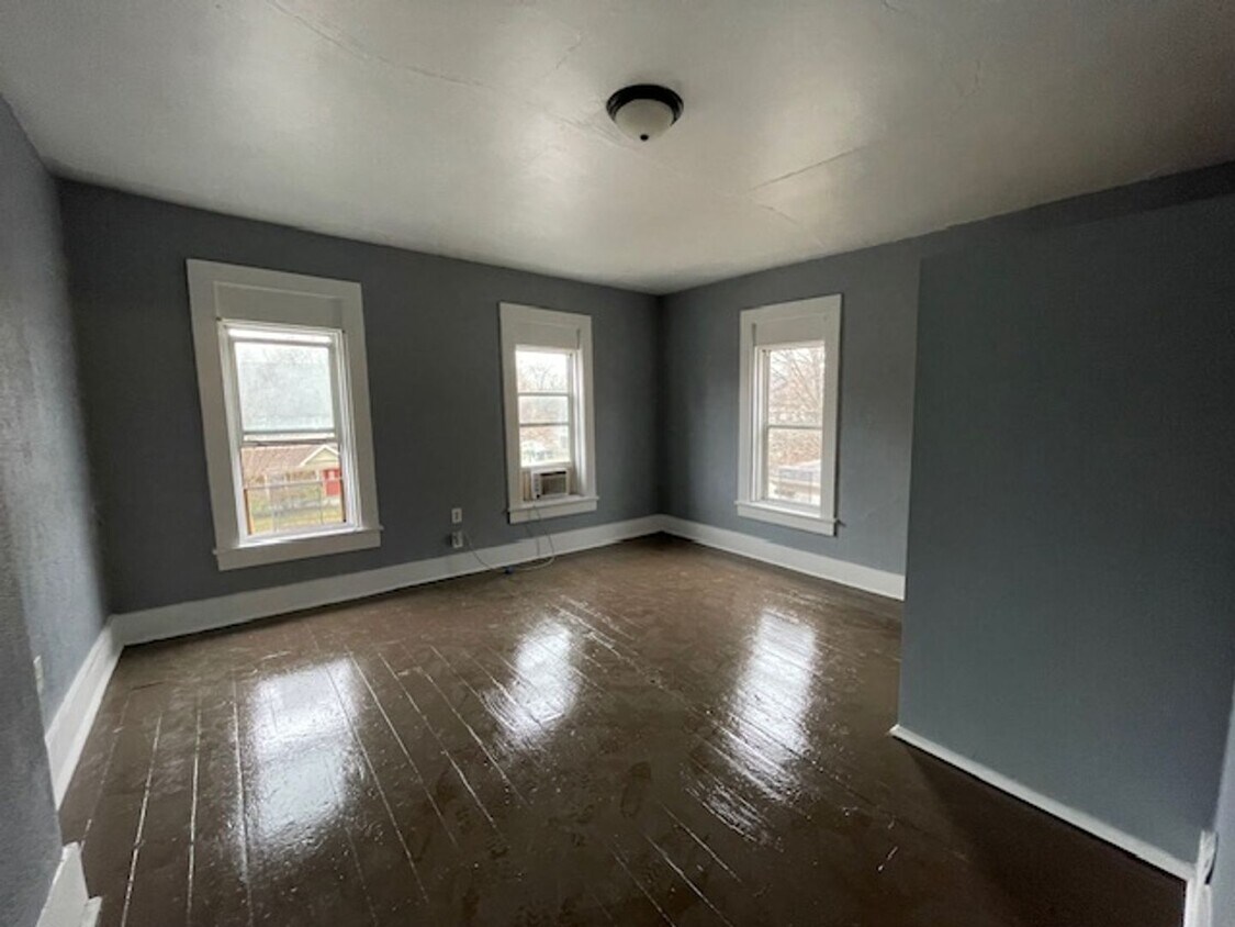 Foto principal - 525 S 3rd St.