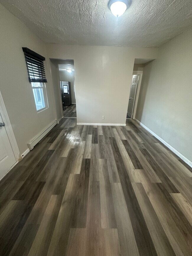 Foto del edificio - 218 N 5th St