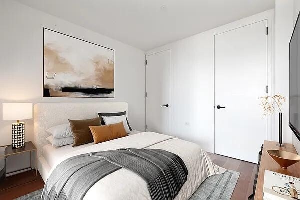 Building Photo - 196 Orchard St