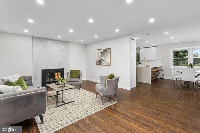 Foto del edificio - 6 Ryan Rd