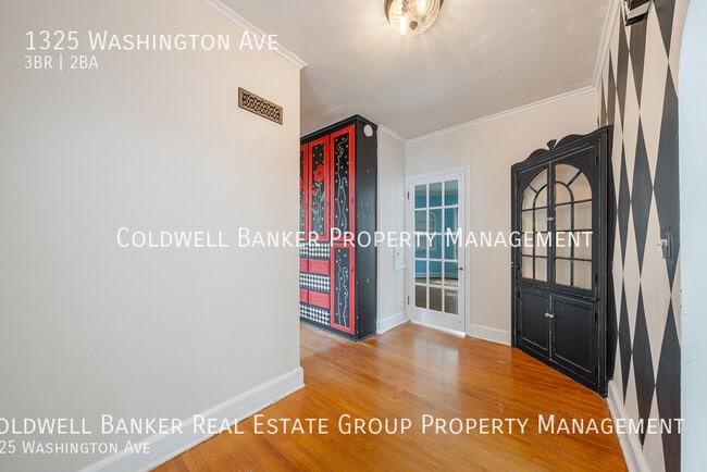Building Photo - 1325 Washington Ave