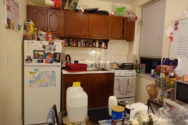 Building Photo - 64 Brighton Ave