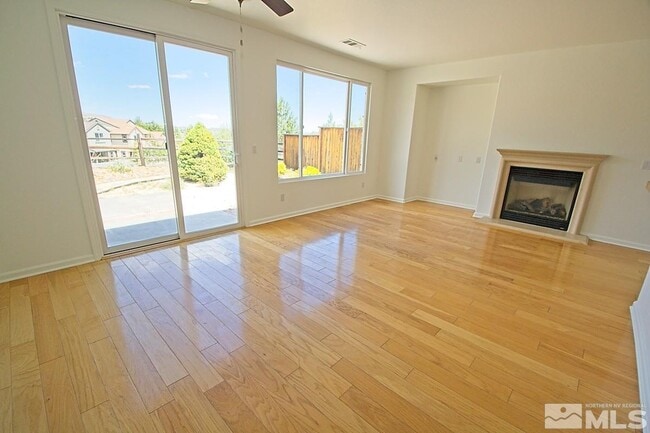 Building Photo - 1700 Autumn Valley Way