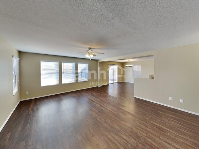 Foto del edificio - 6237 S Earp Wash Ln