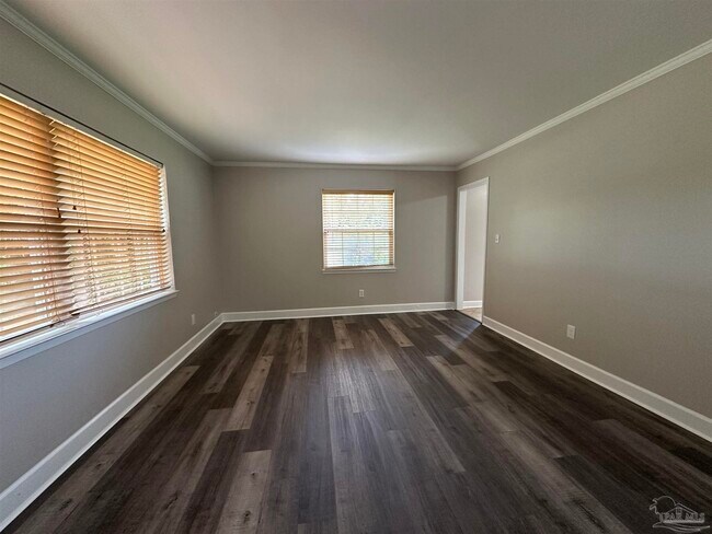 Foto del edificio - 5701 Limestone Rd