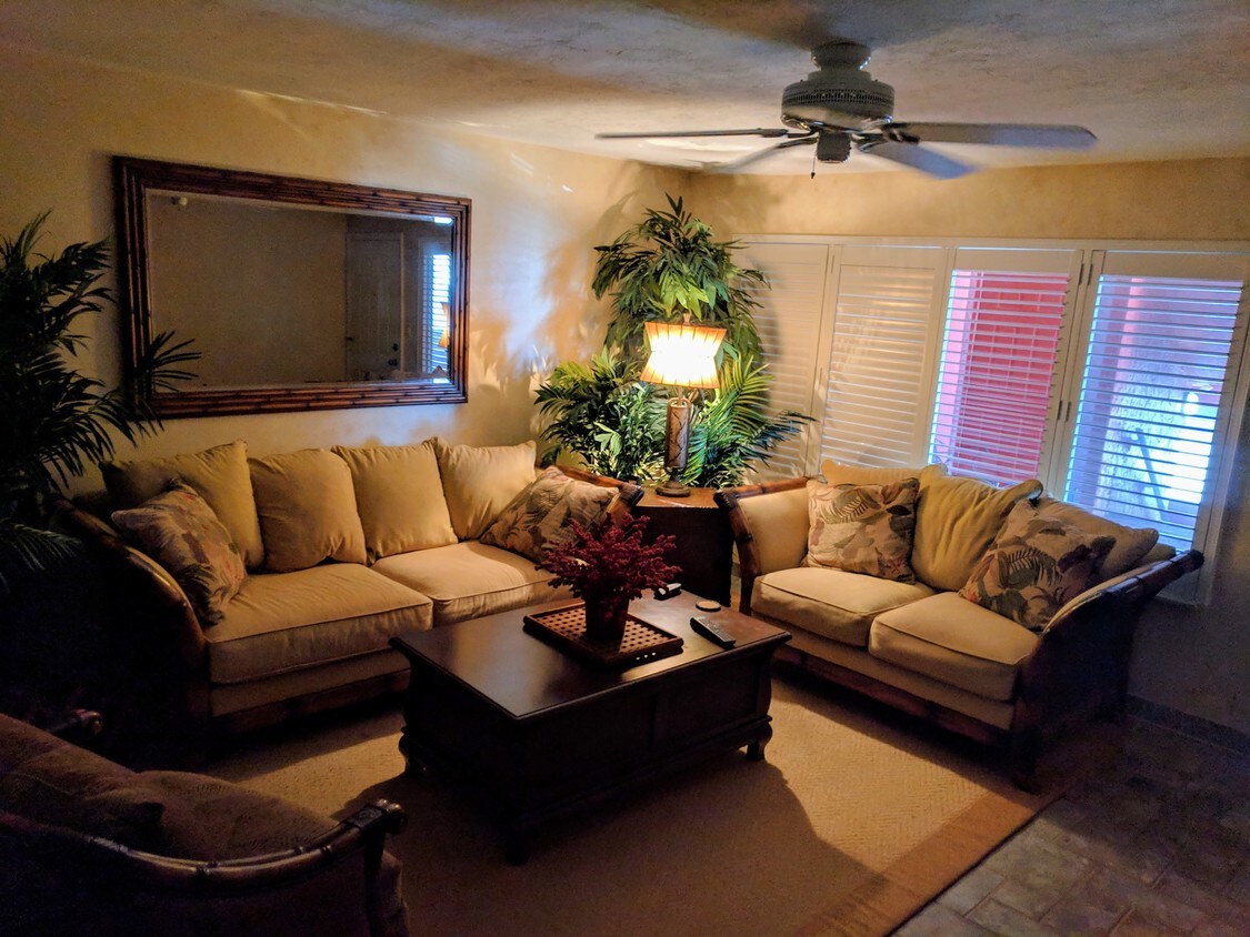 Foto principal - 4326 Bougainvilla Dr