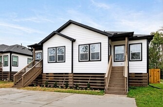 Building Photo - 4902 Rue St