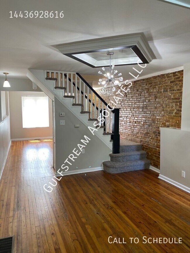 Foto del edificio - 2436 E Preston St