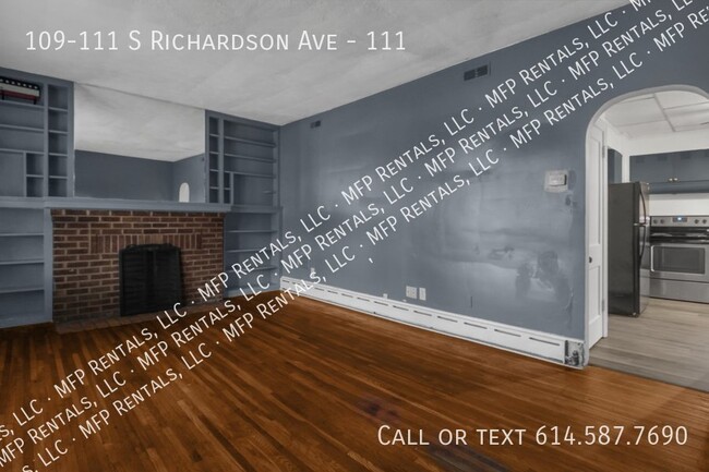 Building Photo - 109-111-111 S Richardson Ave
