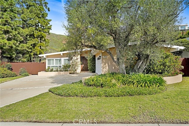 Building Photo - 18111 Sandy Cape Dr