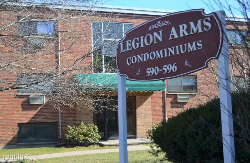Primary Photo - 2 br, 1 bath Condo - 590 American Legion Hwy