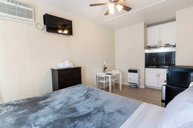 Photo - 5117 S Avalon Blvd Apartment