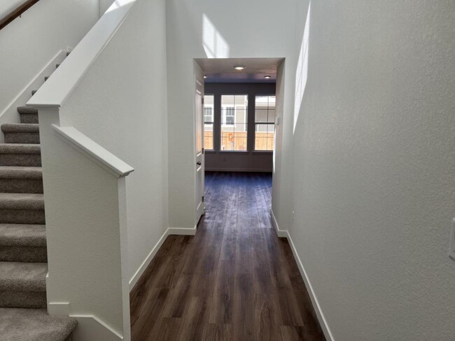 Foto del edificio - 759 176th Ave