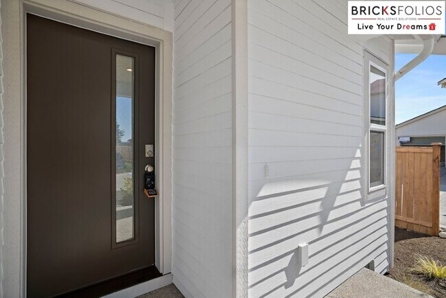 Foto del edificio - Welcome To Your Very Own Brand New Home in...
