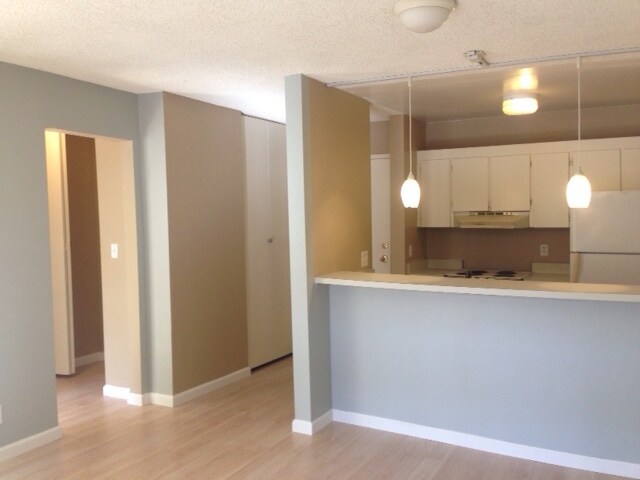 Foto principal - 395 Imperial Way