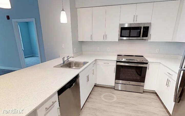 Foto principal - 6 Crown Drive