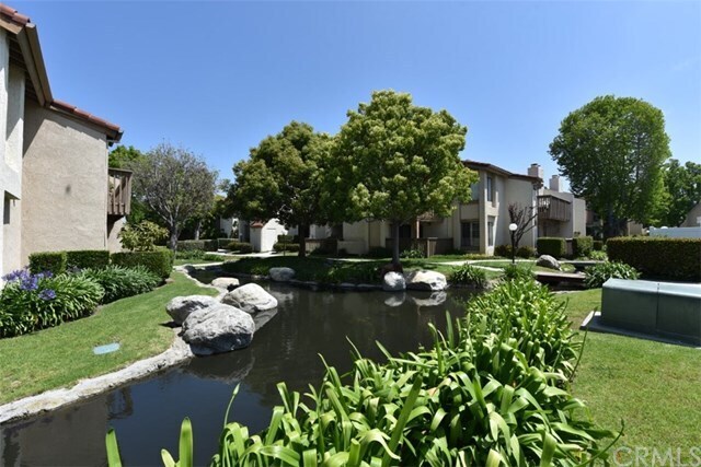 Primary Photo - 4831 Lago Dr