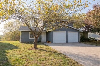 Building Photo - 3263 S Brampton Ct