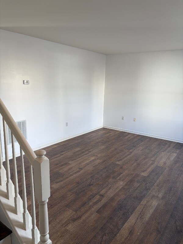 Foto del edificio - 358 Cherry St