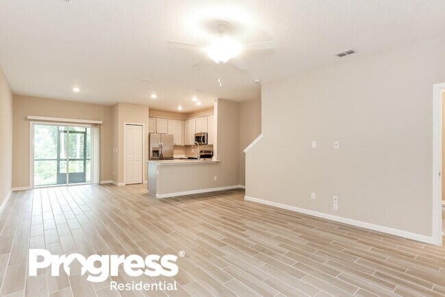 Building Photo - 649 Cherry Ridge Dr