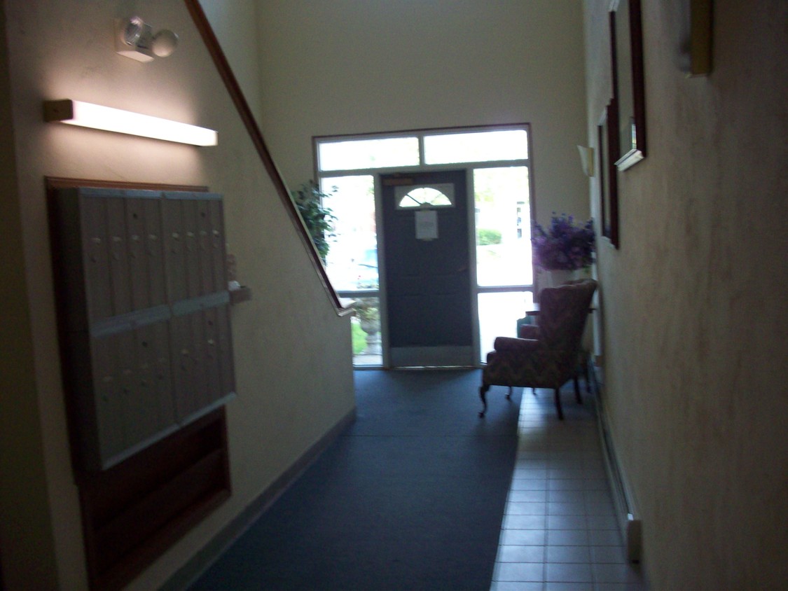 Foto principal - Grace Manor Apts., LLC