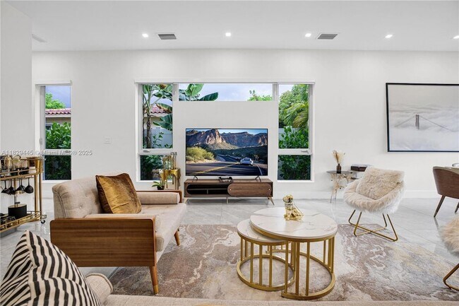 Foto del edificio - 3333 SW 29th Terrace