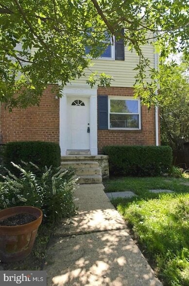 Photo - 5835 Fifer Dr Townhome