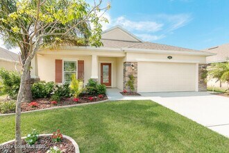 Building Photo - 3843 Radley Dr