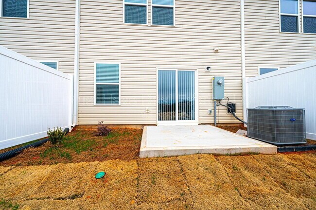 Foto del edificio - 1926 Tranquility Cir