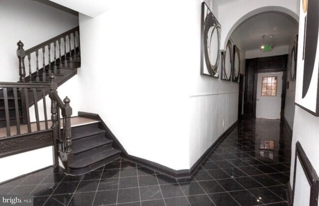 Foto del edificio - 1210 N Calvert St