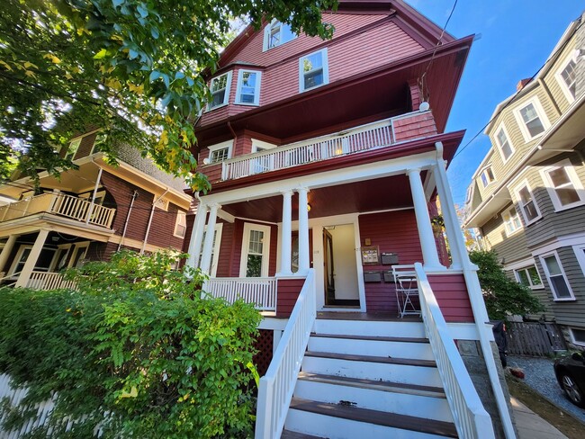 19-21 Granville Rd. - 19-21 Granville Rd. Apartment