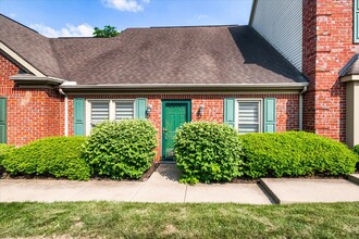 Building Photo - 113 Village Trail Dr