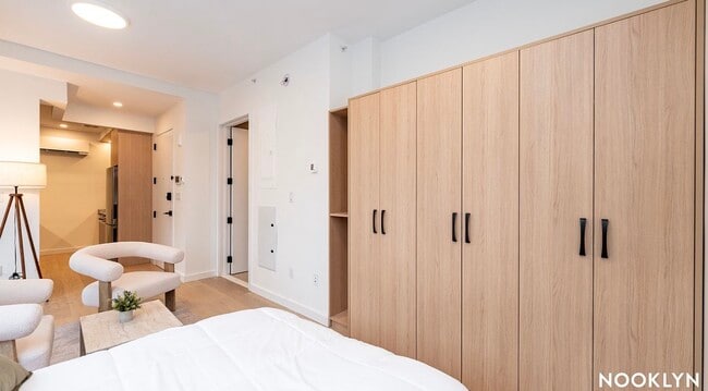 Photo - 88 Schermerhorn St Apartment