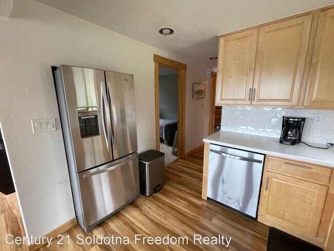 Building Photo - 2 br, 1 bath House - 37088 Conner Road #5